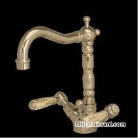 Смеситель  для умывальника Bugnatese Revival REVCR434U decor хром.